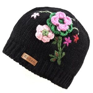 KUSAN ⚜ WOMEN'S BLACK WOOL WINTER KNIT HAT